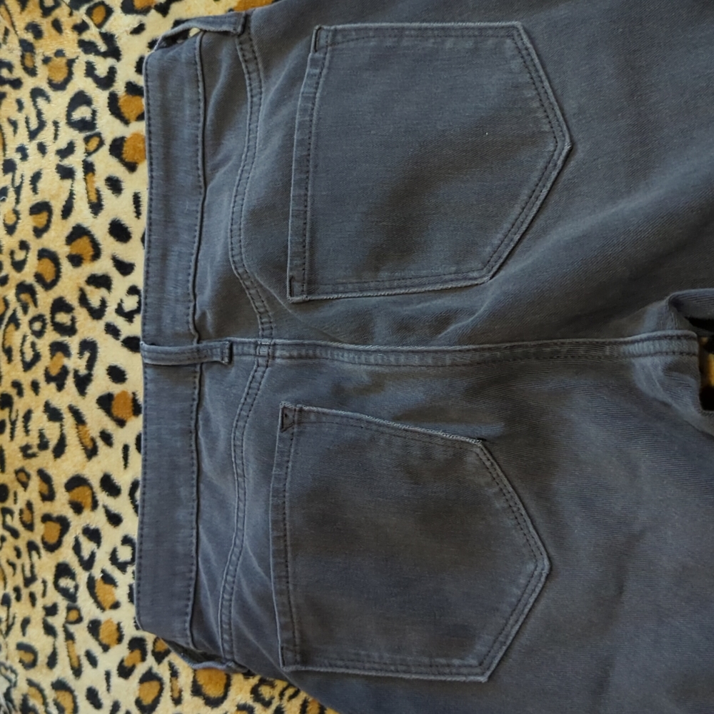 Old Navy High Rise Pants - Picture 5 of 5